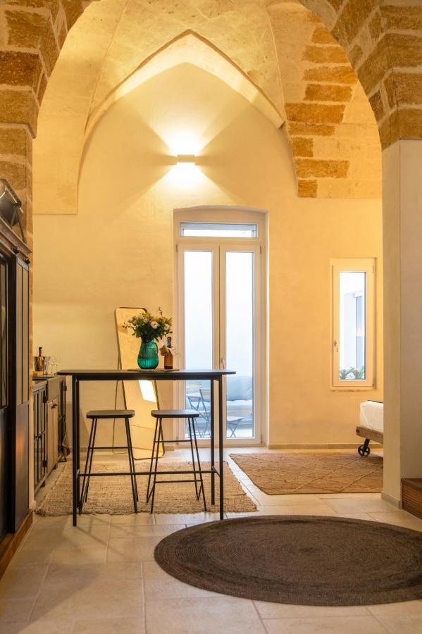 Ellements - Luxury Rooms Brindisi Exterior photo