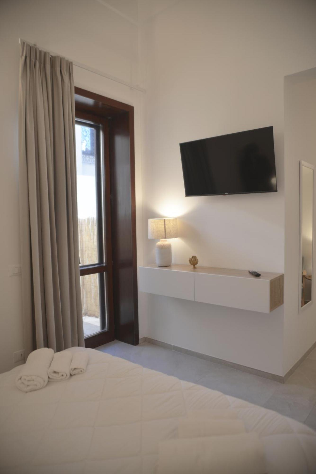 Ellements - Luxury Rooms Brindisi Exterior photo